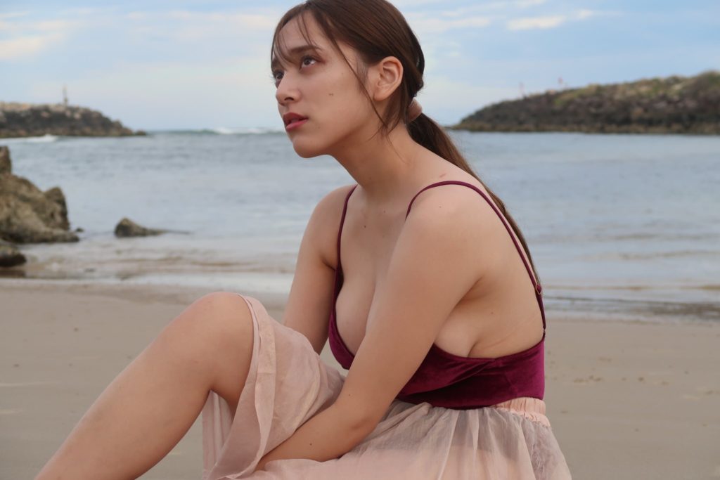 巨乳グラビア