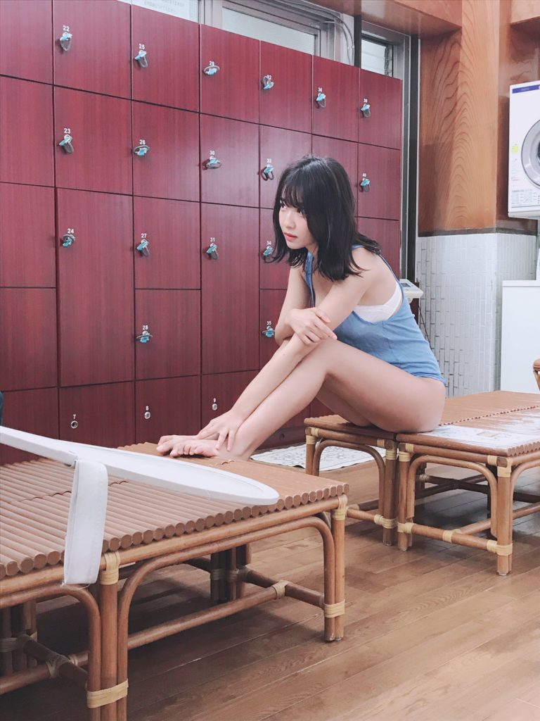 天羽希純 水着