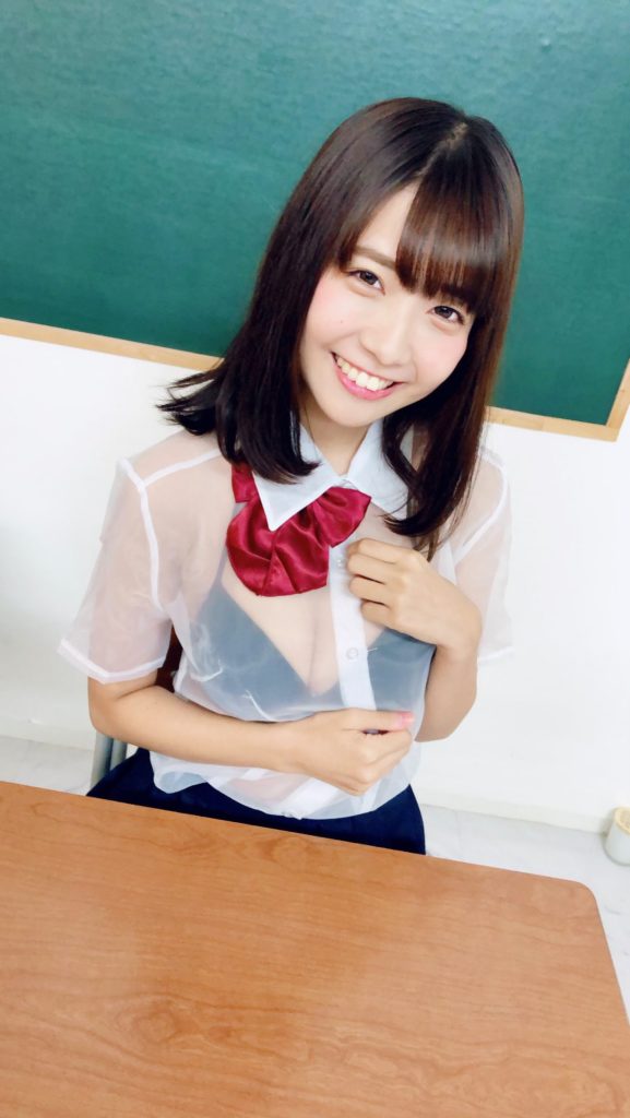天羽希純 水着