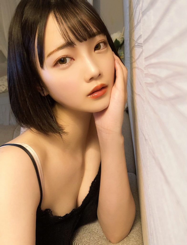 新谷姫加 水着