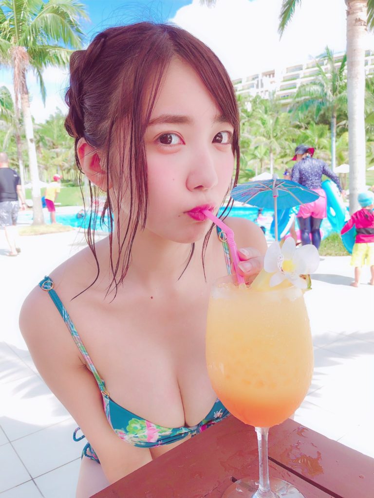 天羽希純 水着