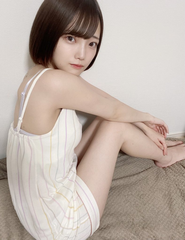 新谷姫加 水着