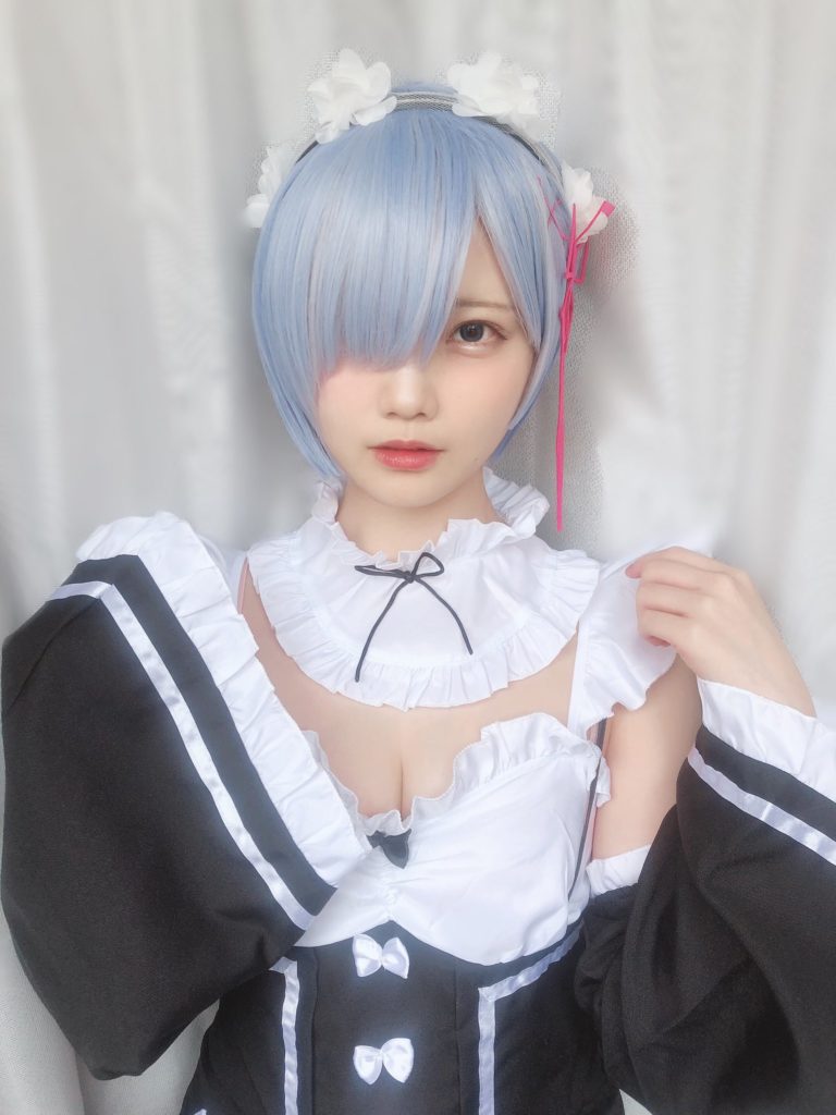 新谷姫加 水着