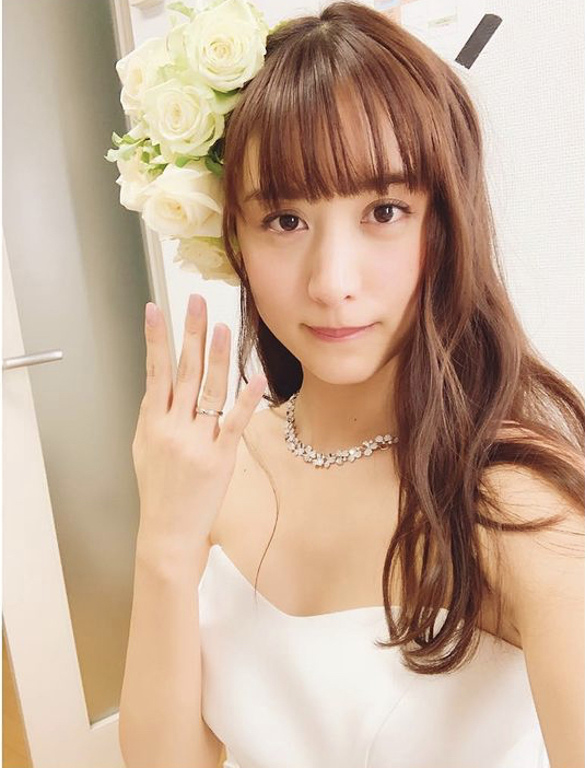 山本美月 水着