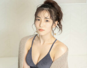 下尾みうの水着画像65枚【ビキニ姿が可愛すぎてやばいです！】