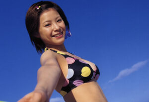 松浦亜弥の水着画像88枚【ビキニ姿が可愛すぎてやばいです！】