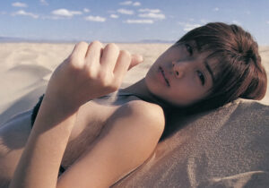 内田有紀の水着画像96枚【ビキニ姿が可愛すぎてやばいです！】