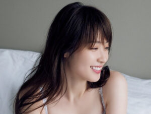 高山一実の水着画像111枚【ビキニ姿が可愛すぎてやばいです！】