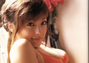 平山あやの水着画像110枚【ビキニ姿が可愛すぎてやばいです！】