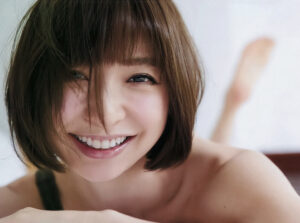 篠田麻里子の水着画像182枚【ビキニ姿が可愛すぎてやばいです！】