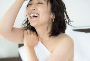 酒井美紀の水着画像21枚【グラビアが可愛すぎてやばいです！】