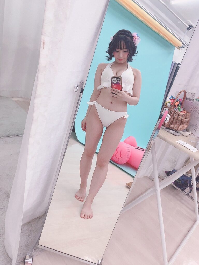 上田操 水着