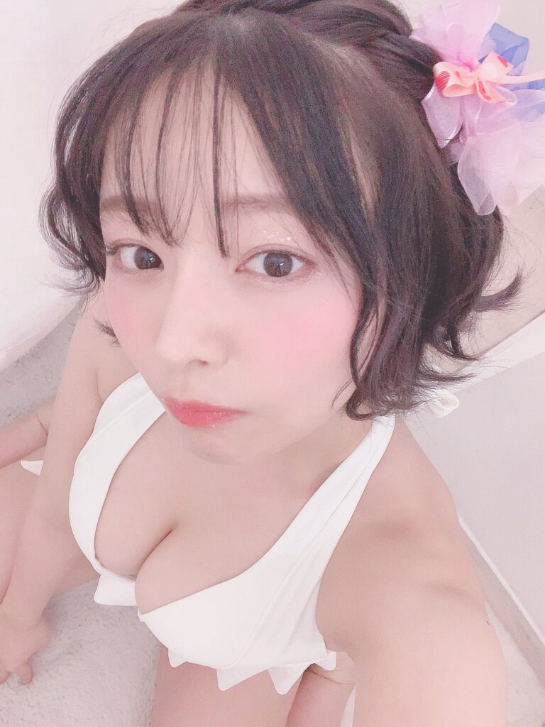 上田操 水着