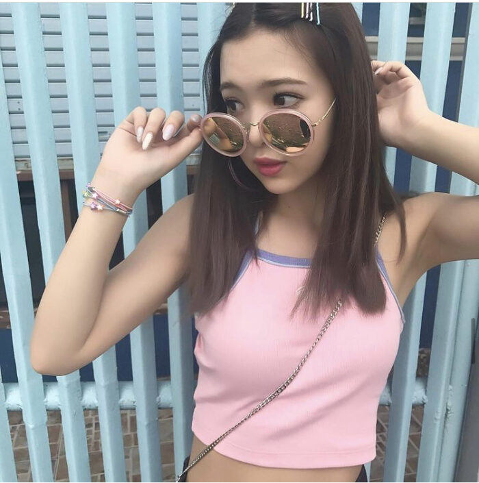 藤田ニコル 水着