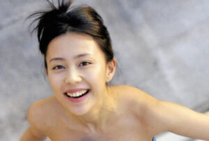 木村佳乃の水着画像39枚【ビキニ姿が可愛すぎてやばいです！】