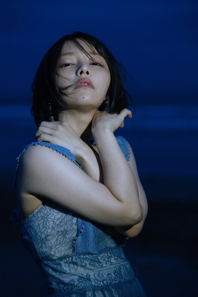 上田操 水着