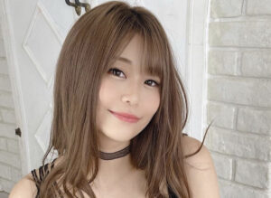 阿久津真央の水着画像33枚【ビキニ姿が可愛すぎてやばいです！】