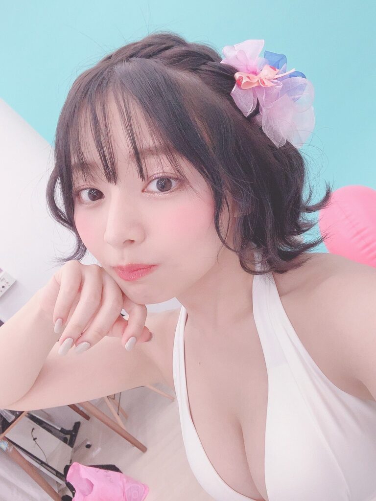 上田操 水着