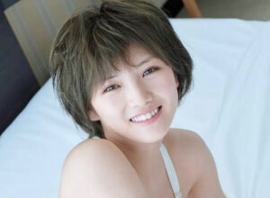 岡田奈々の水着画像160枚【ビキニ姿が可愛すぎてやばいです！】
