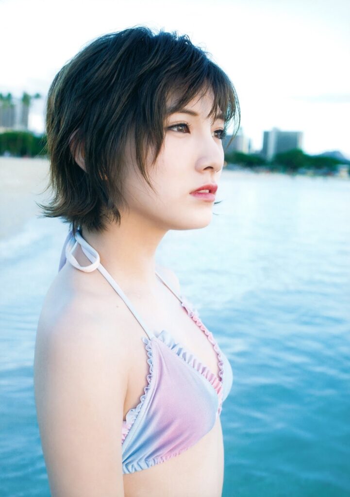 岡田奈々 水着