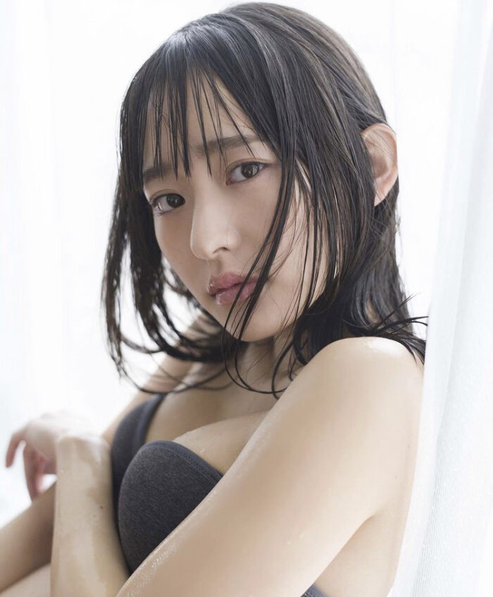高崎かなみ 水着