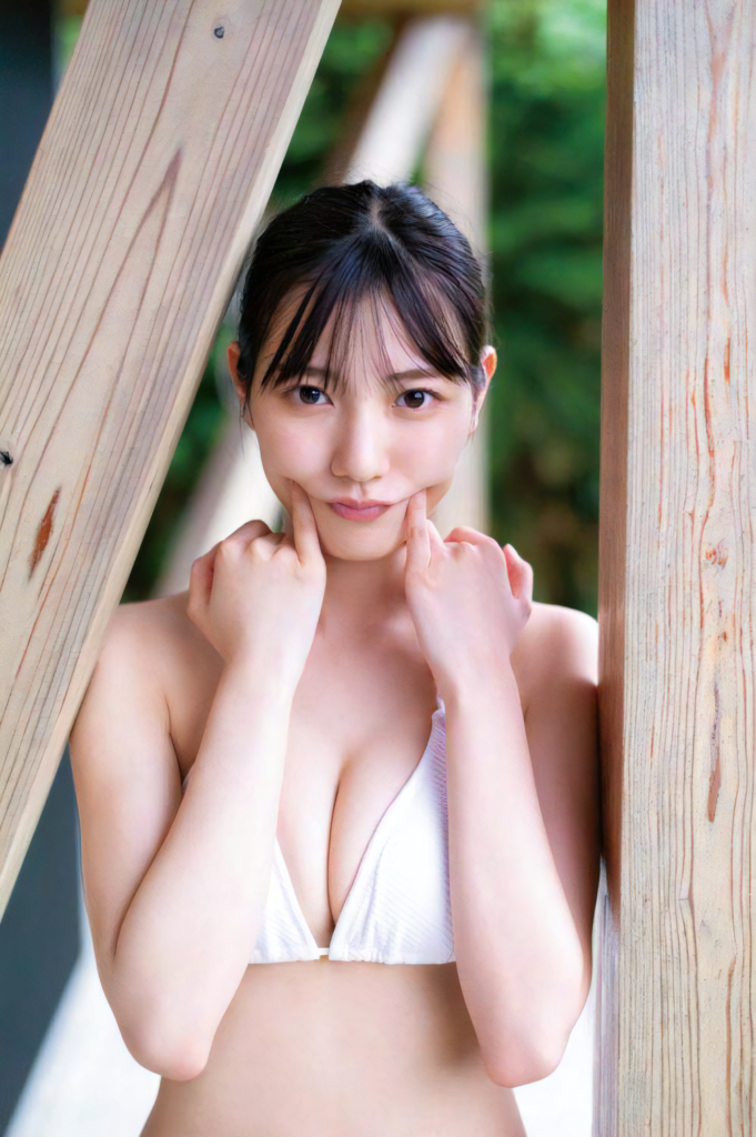 河田陽菜 水着