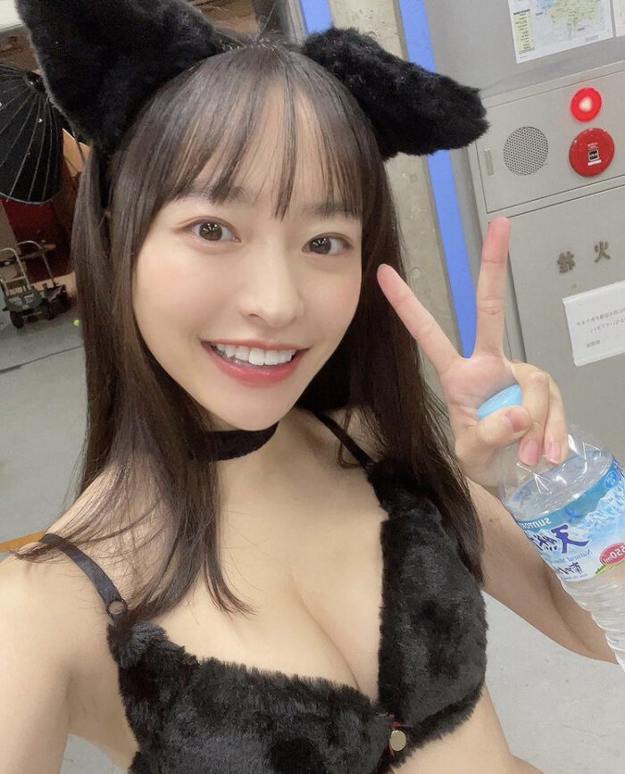 高崎かなみ 水着
