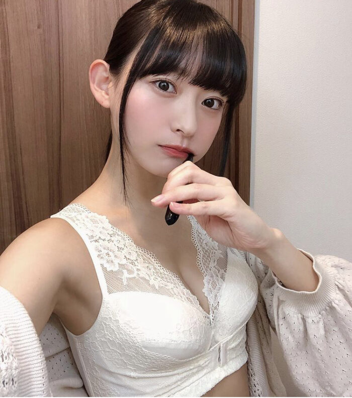 高崎かなみ 水着