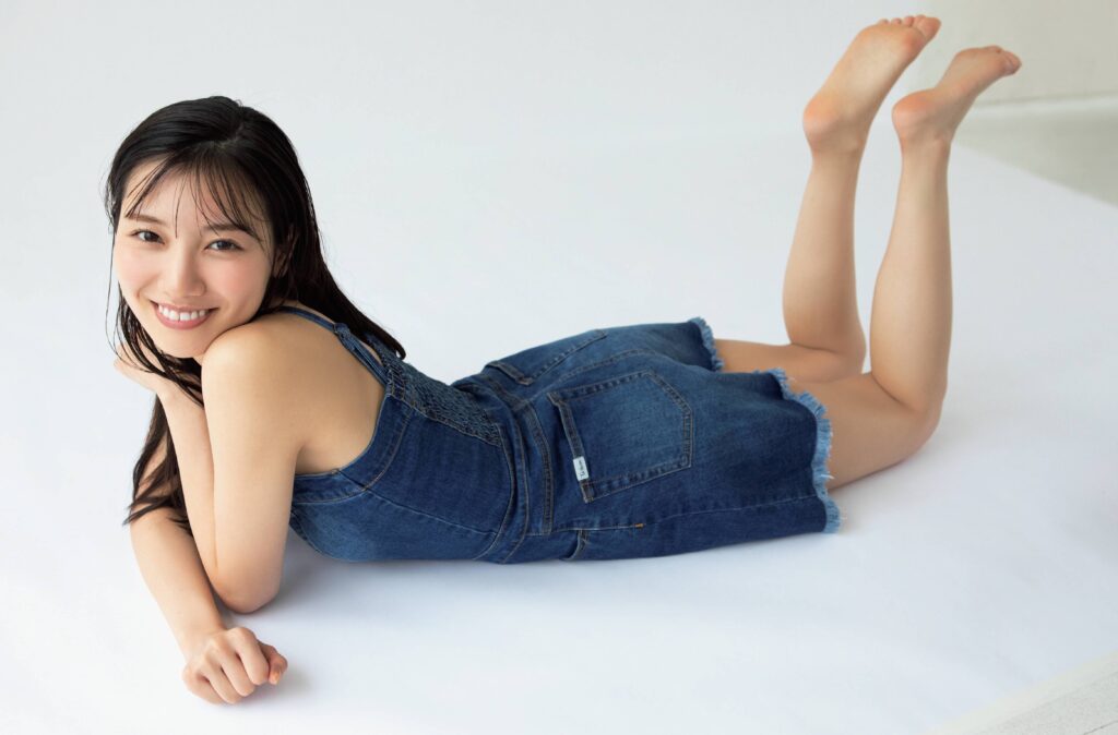 河田陽菜 グラビア