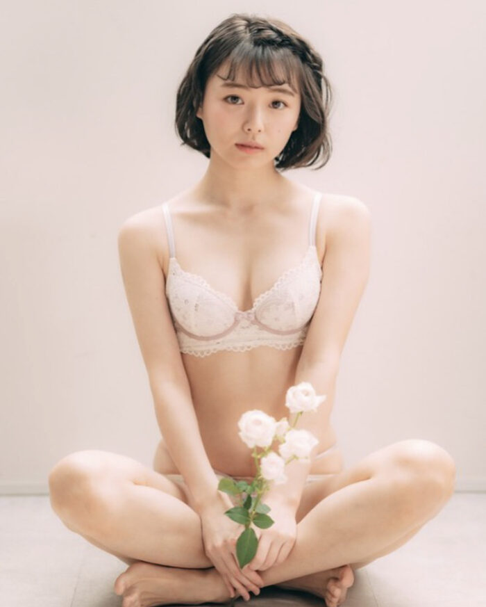 葉月つばさ 水着