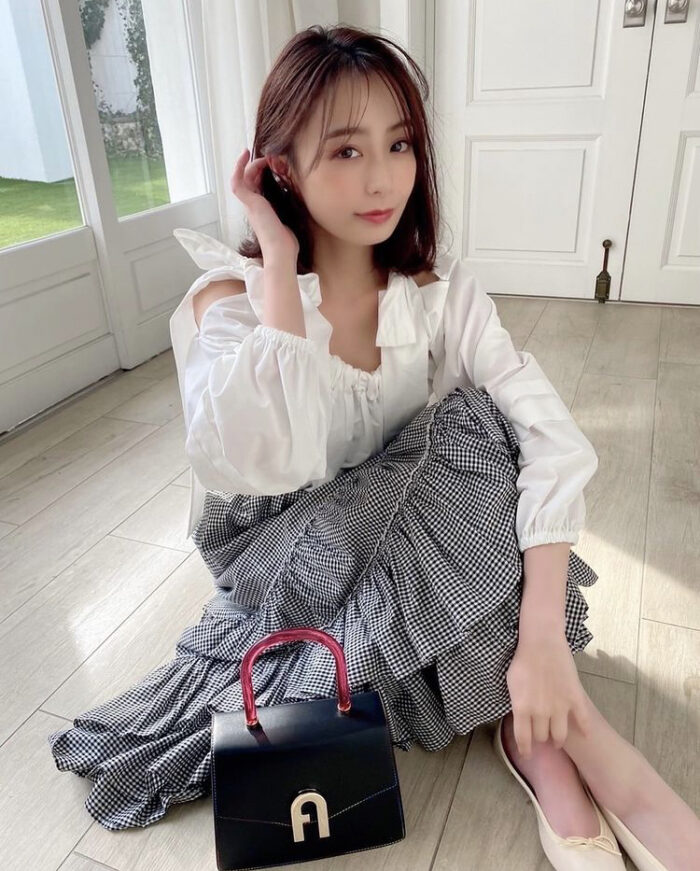 宇垣美里 水着