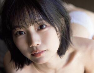 夏目綾の水着画像86枚【ビキニ姿が可愛すぎてやばいです！】