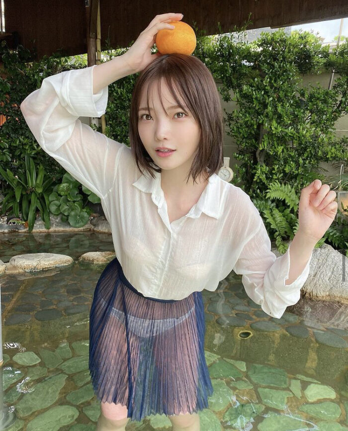 新谷姫加 水着