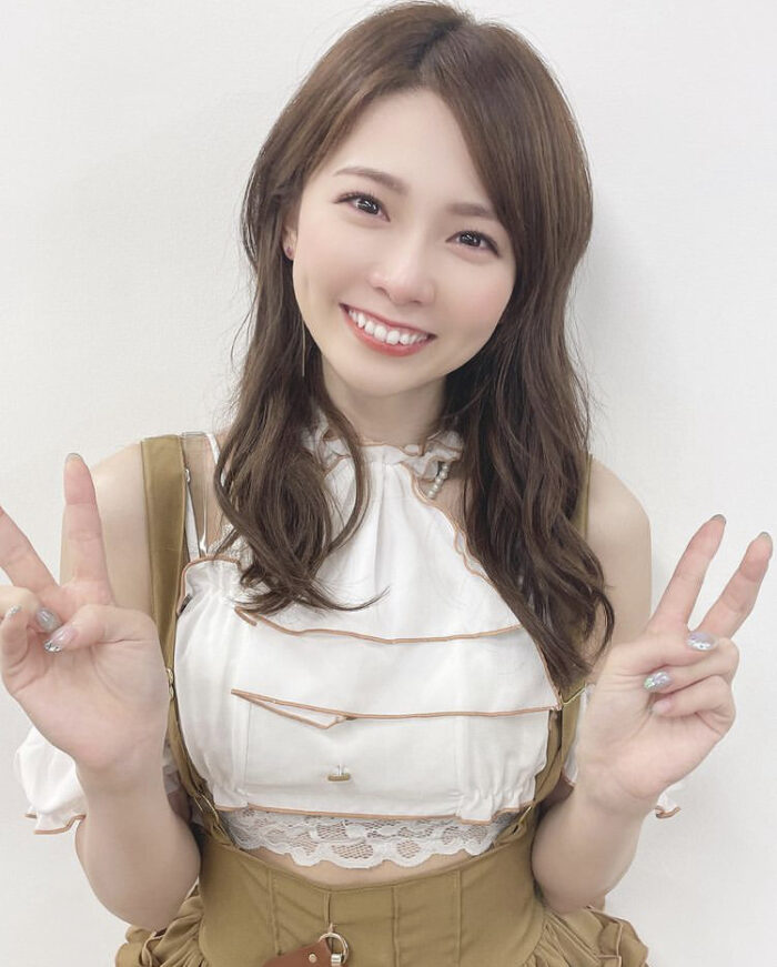 西村歩乃果 水着