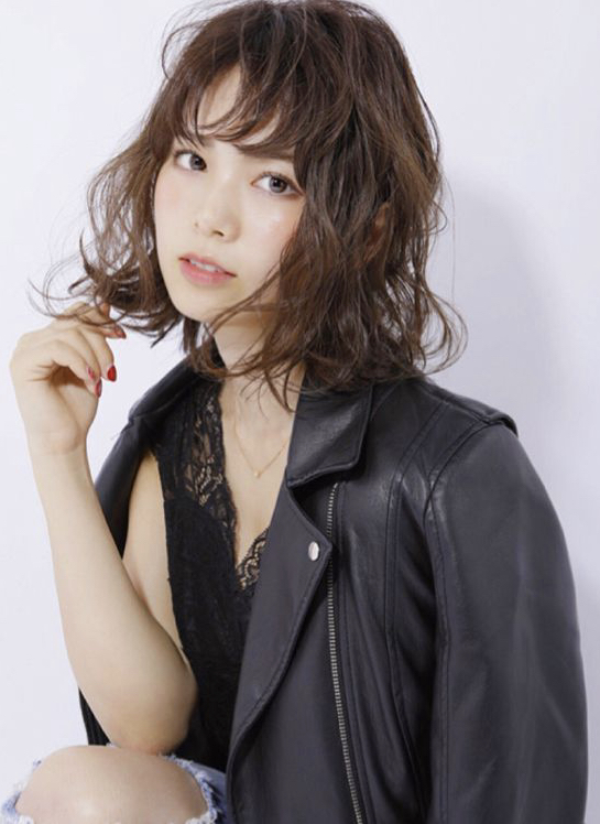 西村歩乃果 水着