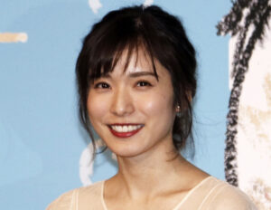 松岡茉優のグラビア画像35枚【可愛すぎてやばいです！】