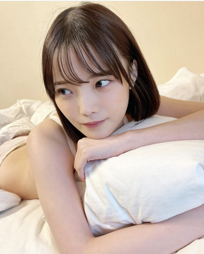 新谷姫加 水着
