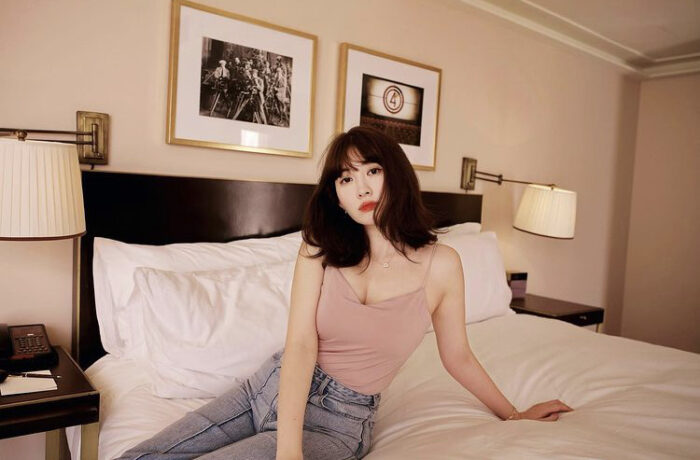 小嶋陽菜 水着