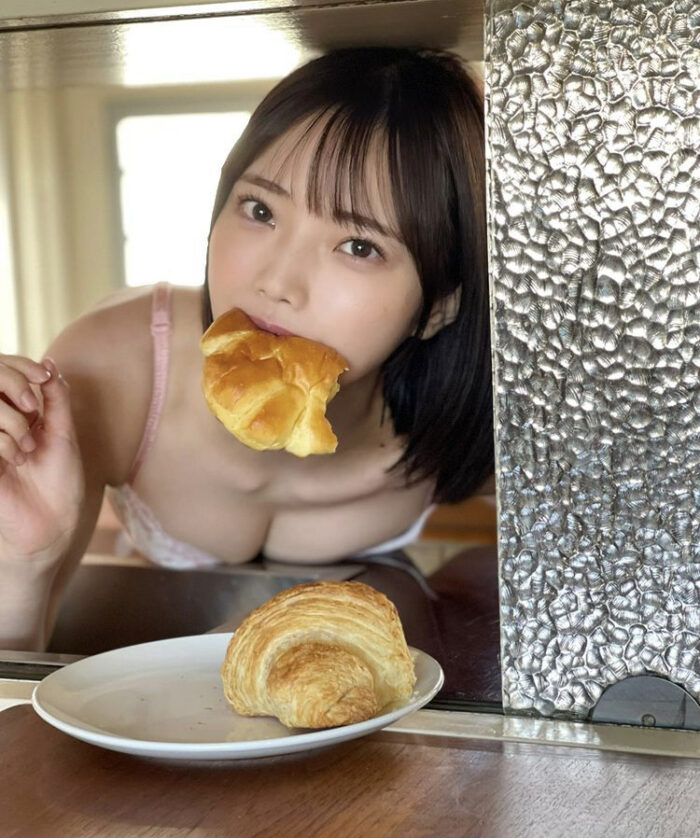 新谷姫加 水着