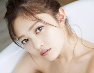 井上咲楽の水着画像181枚【ビキニ姿が可愛すぎてやばいです！】