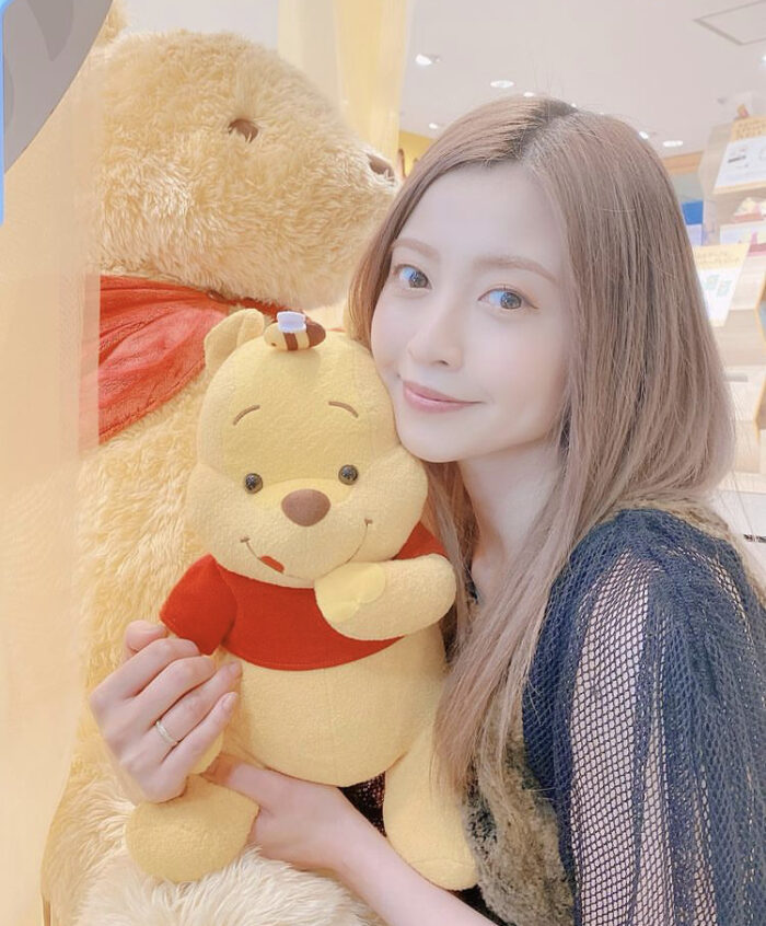 片瀬那奈 水着