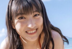 羽賀朱音の水着画像27枚【ビキニ姿が可愛すぎてやばいです！】