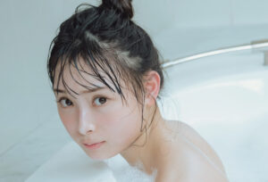 梅山恋和の水着画像57枚【ビキニ姿が可愛すぎてやばいです！】