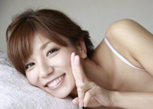 青木愛の水着画像72枚【ビキニ姿が可愛すぎてやばいです！】