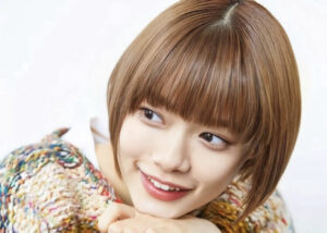 杉咲花のグラビア画像43枚【可愛すぎてやばいです！】