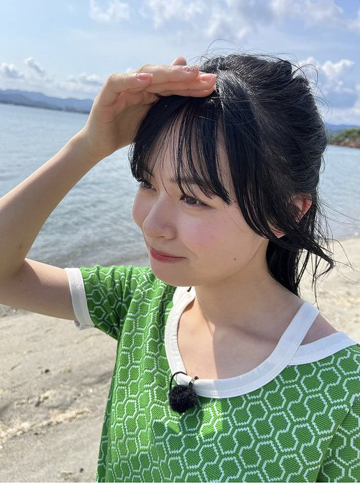 莉子 水着