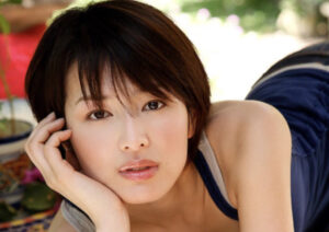 吉瀬美智子の水着画像54枚【ビキニ姿が可愛すぎてやばいです！】