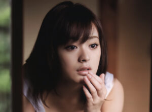 貫地谷しほりの水着画像60枚【ビキニ姿が可愛すぎてやばいです！】