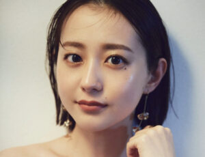 若林有子のグラビア画像39枚【可愛すぎてやばいです！】