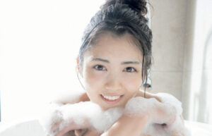 水谷果穂の水着画像66枚【ビキニ姿が可愛すぎてやばいです！】